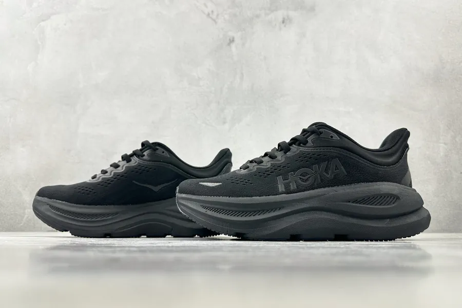 HOKA ONE ONE Bondi 9 Black