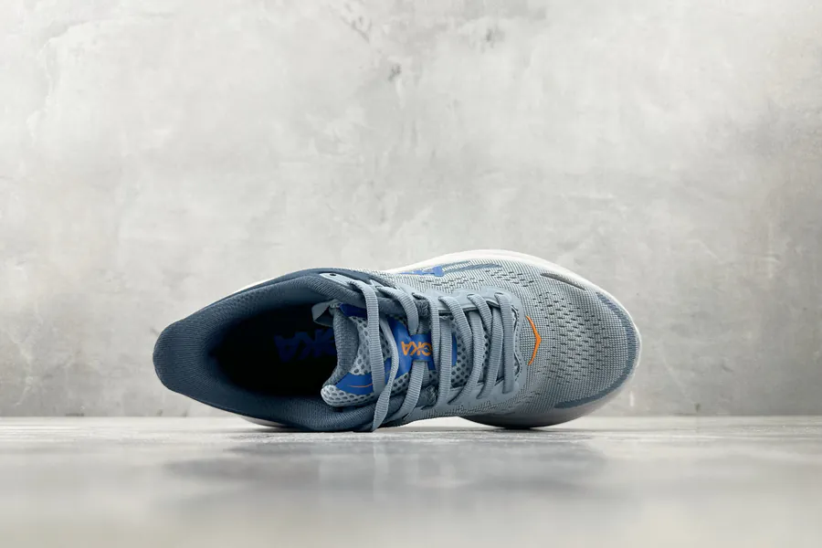 HOKA ONE ONE Bondi 9 in Blue