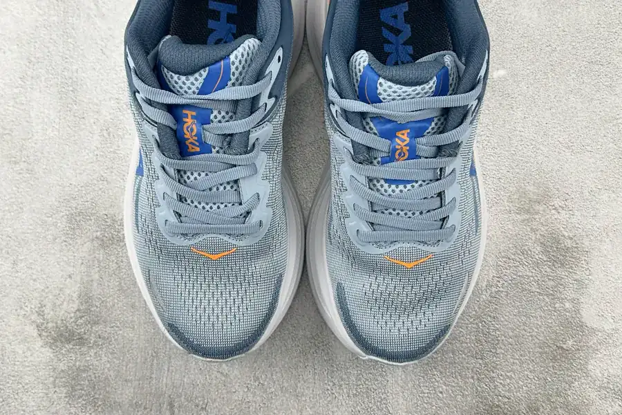 HOKA ONE ONE Bondi 9 in Blue