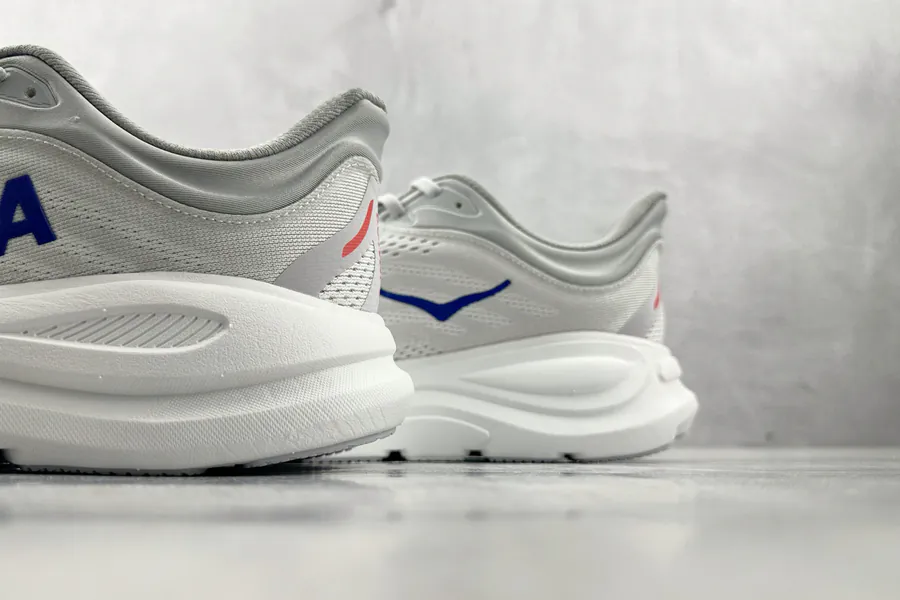 HOKA ONE ONE Bondi 9 Cosmic Gray