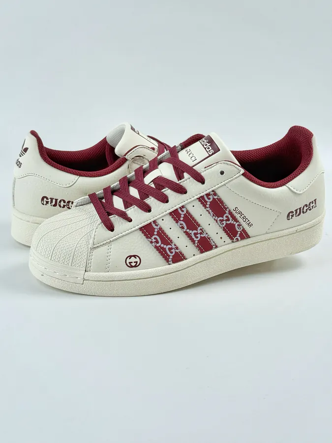 GUCCI White Red Superstar