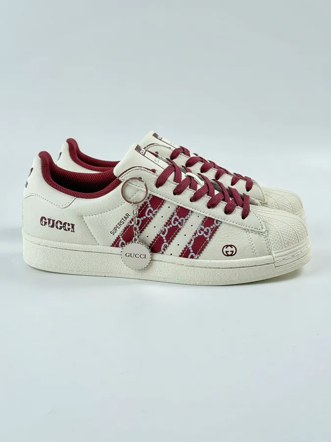 GUCCI White Red Superstar