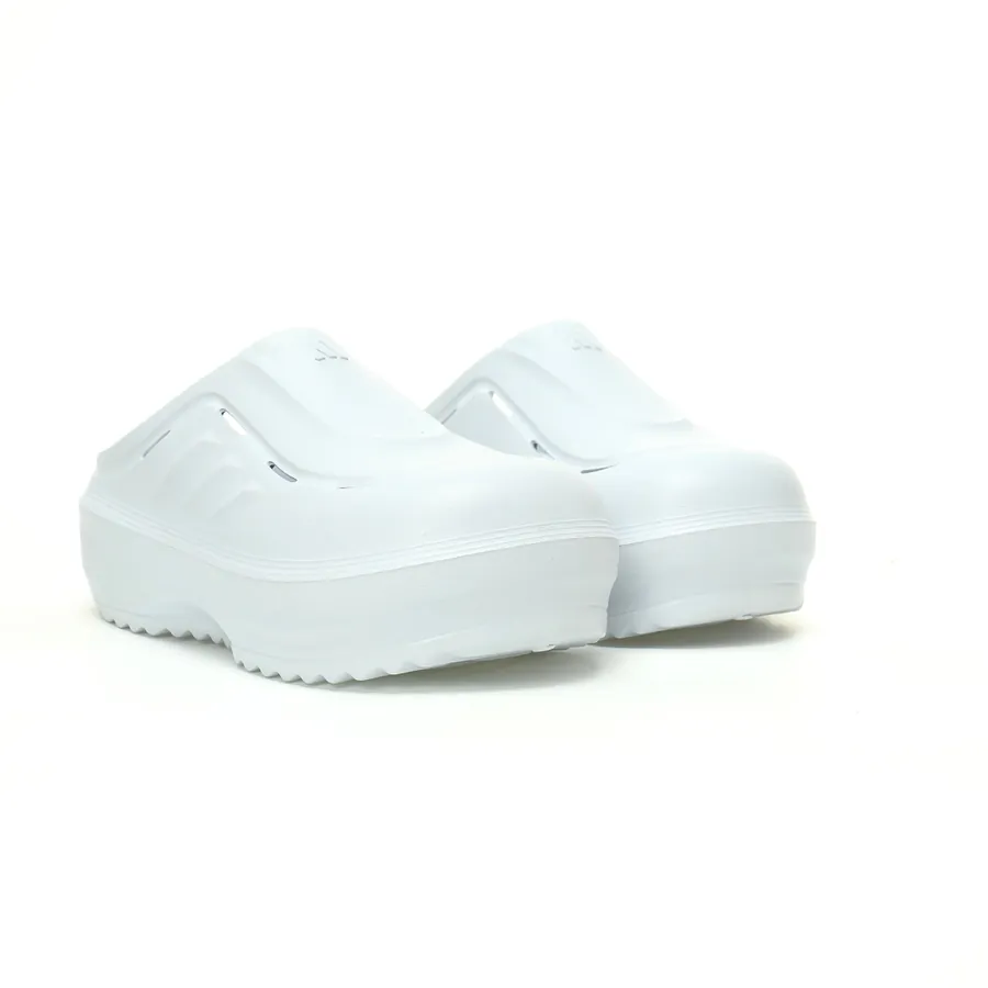 Ozwave og Slides in Light Blue Retro and Tech Fusion