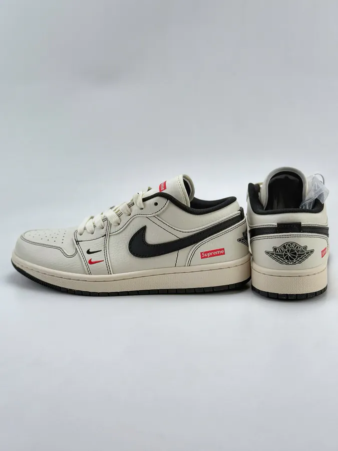 Air Jordan 1 Retro Low x Supreme White Black Double Hook