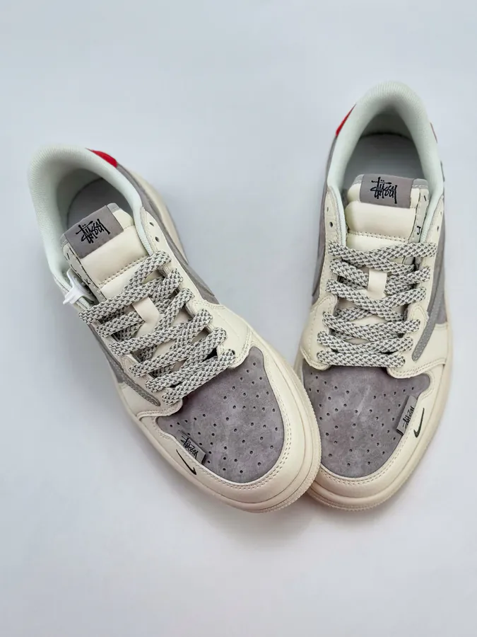 Travis Scott x Air 1 Low Reverse White Grey Red Starry Swoosh