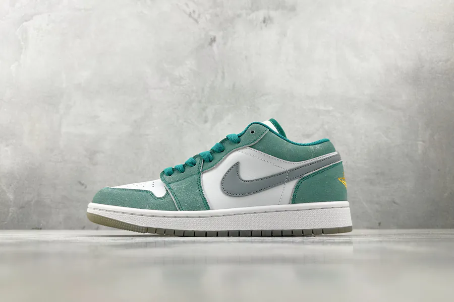 Jordan Air Jordan 1 New Emerald