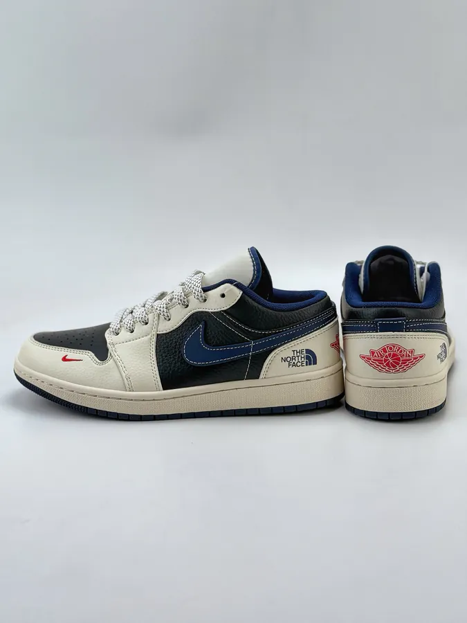 Air Jordan 1 Retro Low x The North Face