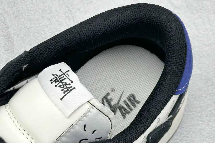 Fraent x Travis Scott x Air 1 Low 三方联名 Low Sneaker