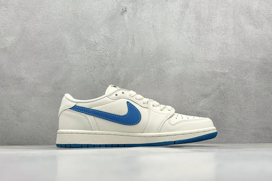 Travis Scott x Fraent Design x Air 1 Low OG SP 1 Blue Hook Blue Sole Low Top Cultural Casual Sneaker