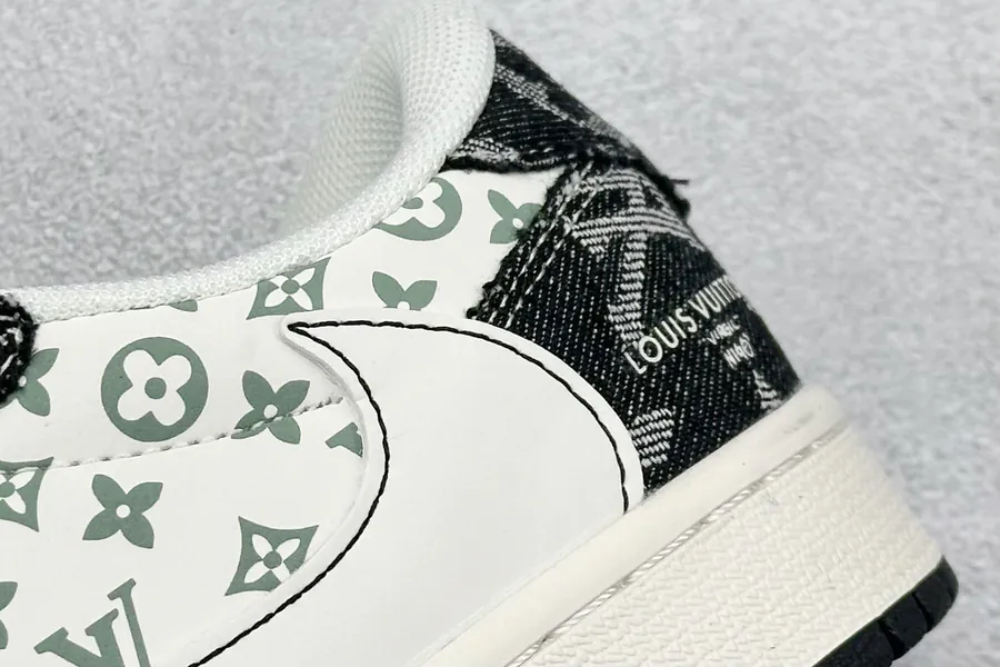 Travis Scott x Fraent Design x Air 1 Low OG SP 1 Cultural Streetwear Sneaker