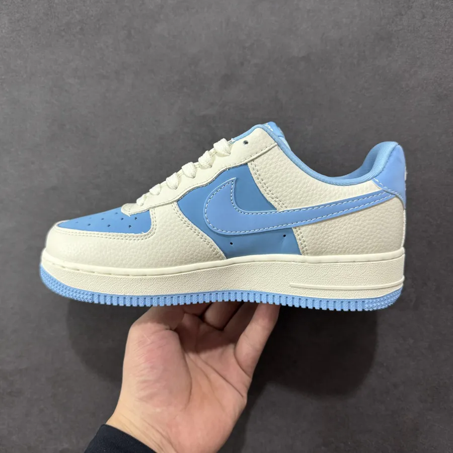 GUCCI White Blue Air Force 1 Low 07