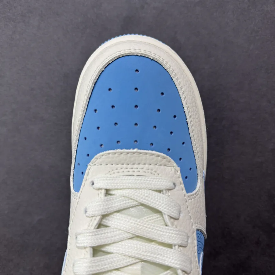 GUCCI White Blue Air Force 1 Low 07