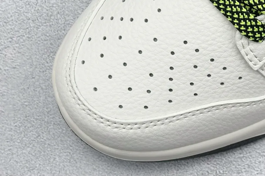 Nike SB Dunk Low x GUCCI White Green