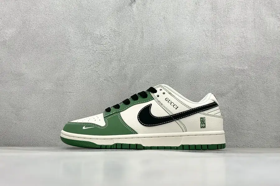 Nike SB Dunk Low x GUCCI Green and White