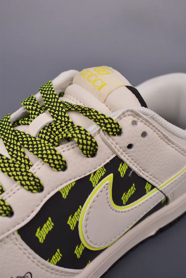 Gucci x Nike SB Dunk Low Exclusive Edition