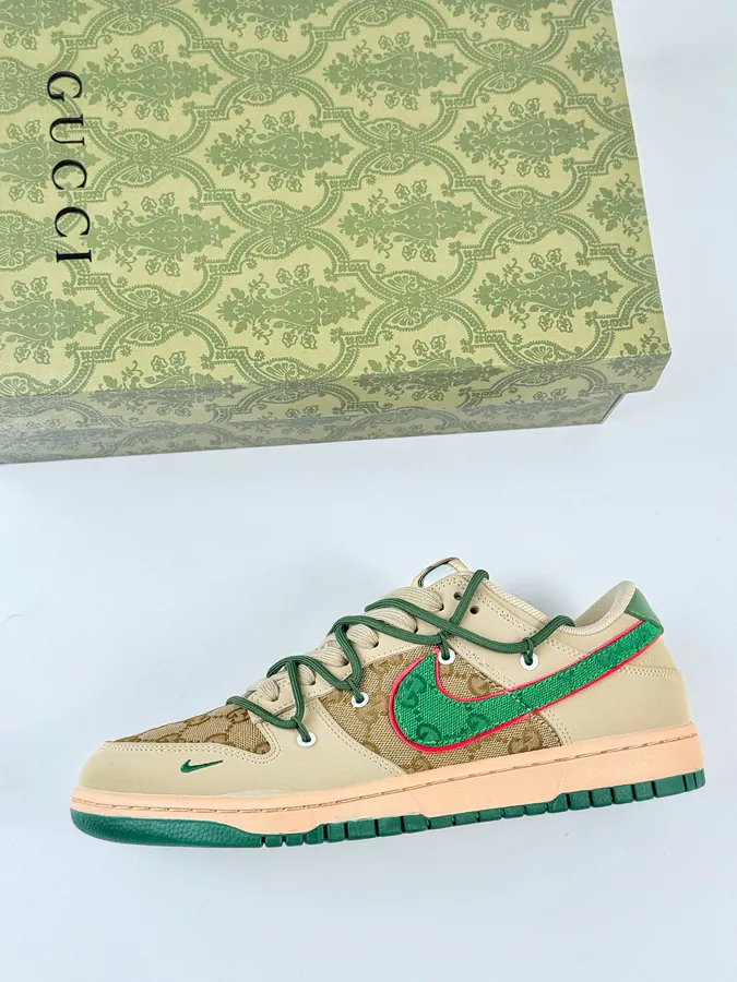 Nike SB Dunk Low x GUCCI Brown Green Mini Gucci