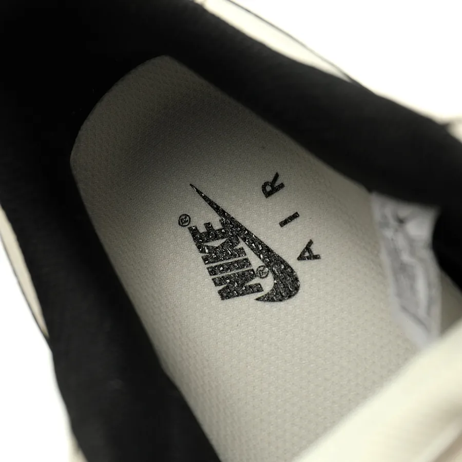 X Air Force 1 07 Low Classic Low Sneaker with Creative Custom Collaboration Color