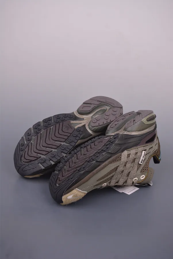 SONG FOR THE MUTE x adidas Originals Adistar Cushion Running Shoes