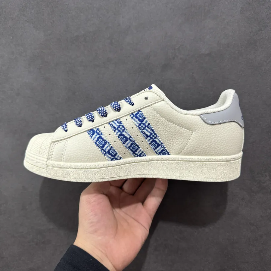 Adidas Originals Superstar x Louis Vuitton Low Top Sneaker