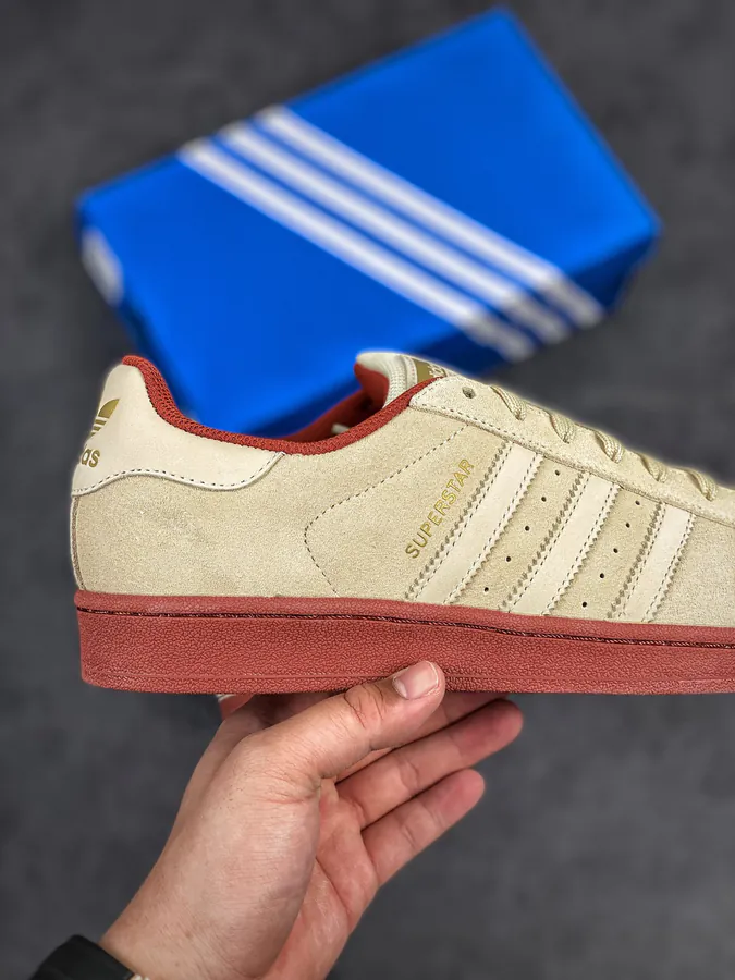 Originals Superstars Shell Toe Sneaker