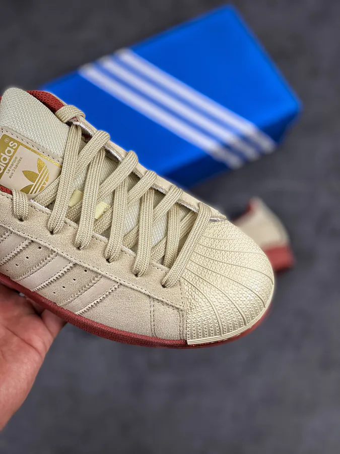 Originals Superstars Shell Toe Sneaker
