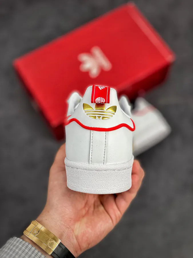 AD Superstar Bucket Shoe Classic and Versatile