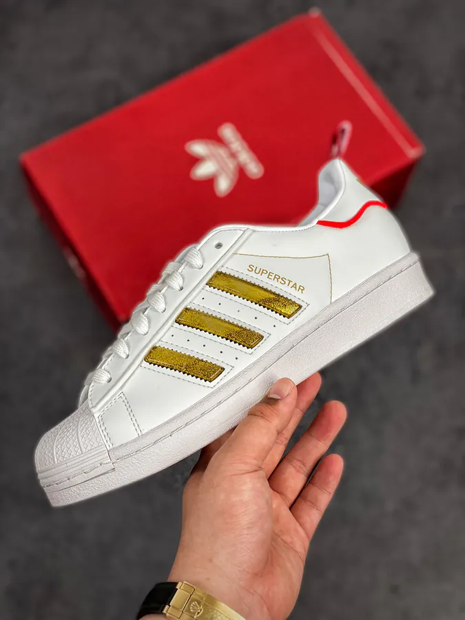 AD Superstar Bucket Shoe Classic and Versatile