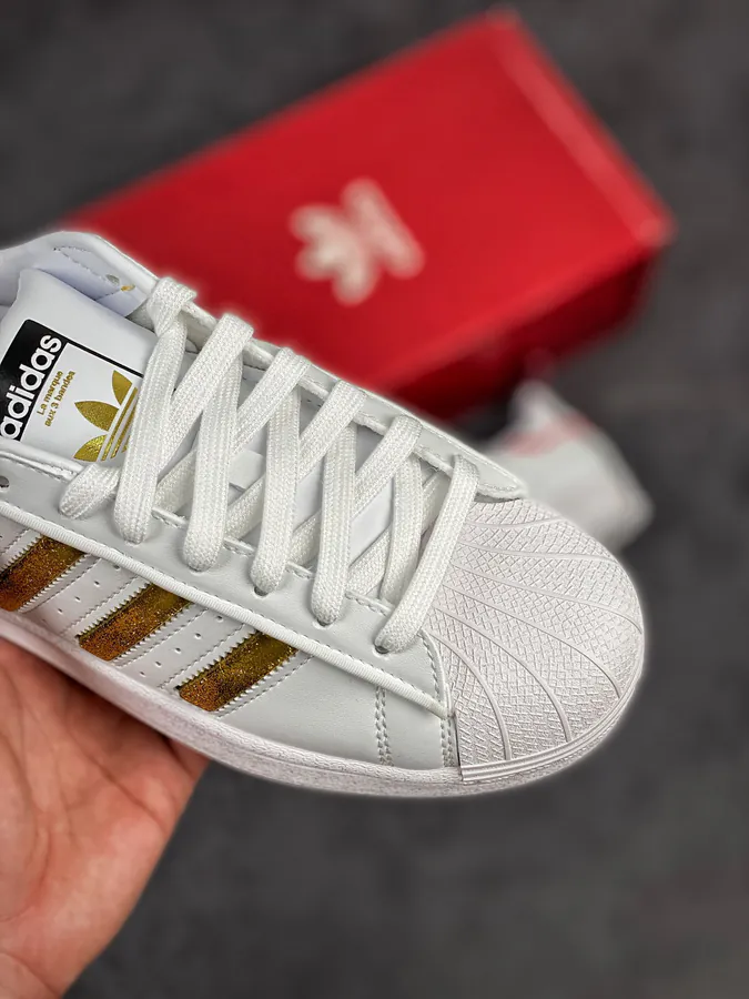 AD Superstar Bucket Shoe Classic and Versatile