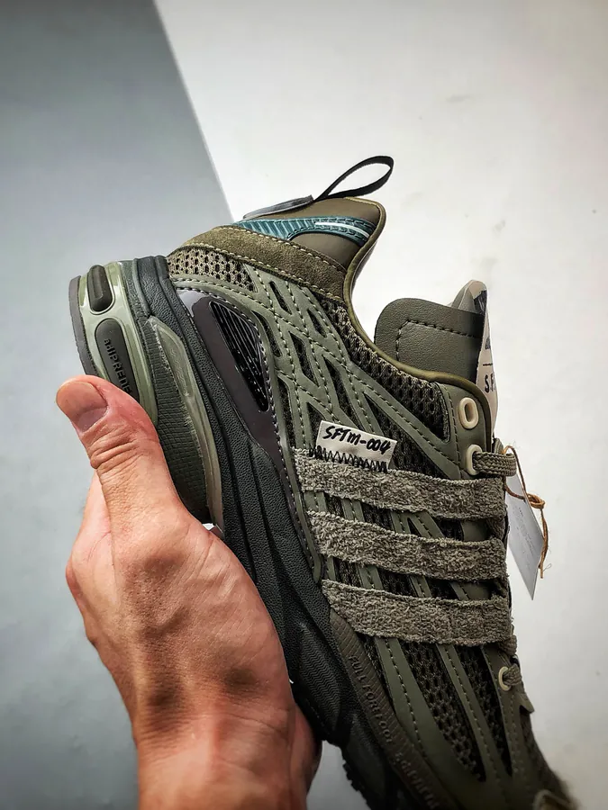 SFTM x AD Originals Adistar Cushion Retro Tech Sneaker