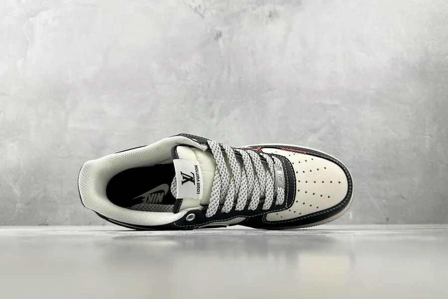 Nike Air Force 107 LV Collaboration Black and White