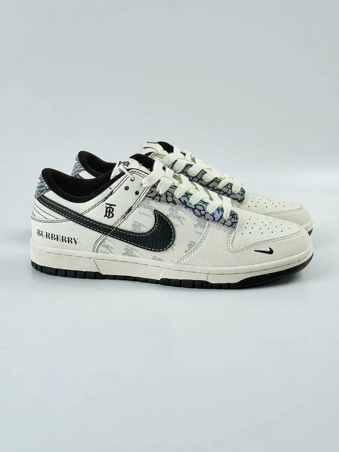 Nike SB Dunk Low x BURBERRY White Black Small Chevron