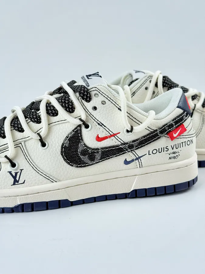 Nike SB Dunk Low x Louis Vuitton OG Edition