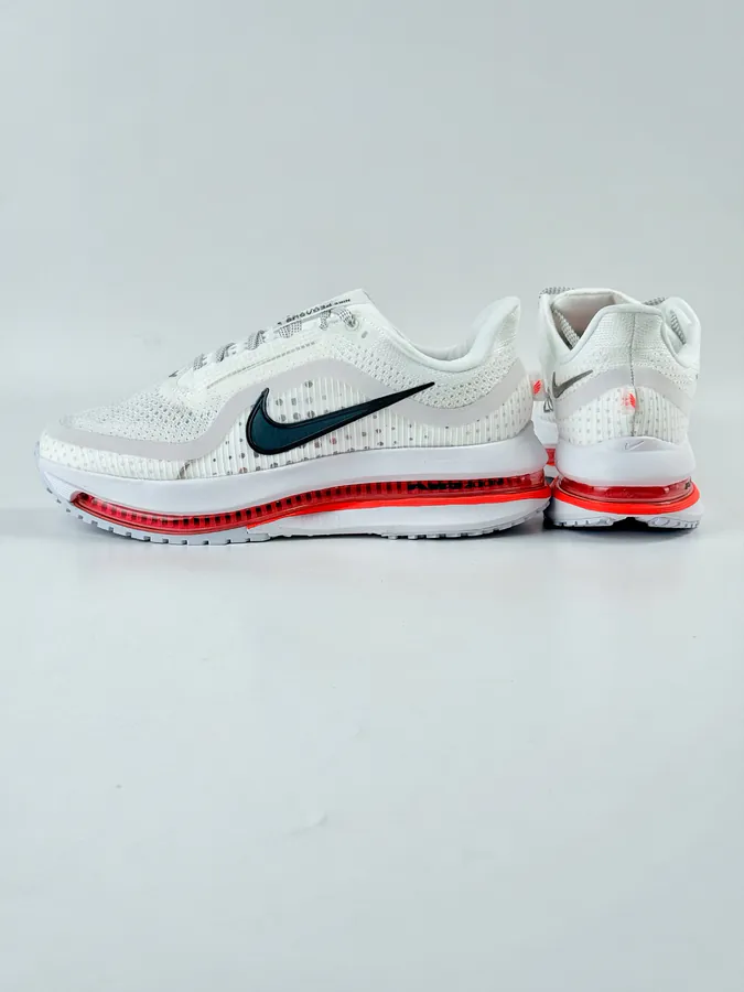 Nike Pegasus Premium Running Shoes
