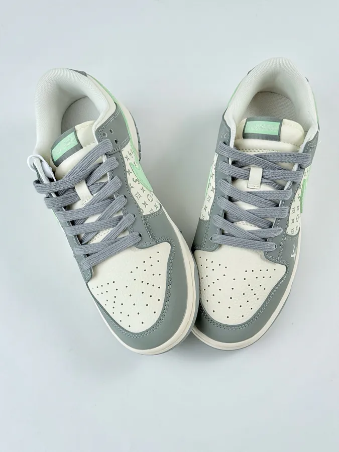 Nike SB Dunk Low x Superme x Louis Vuitton Grey White