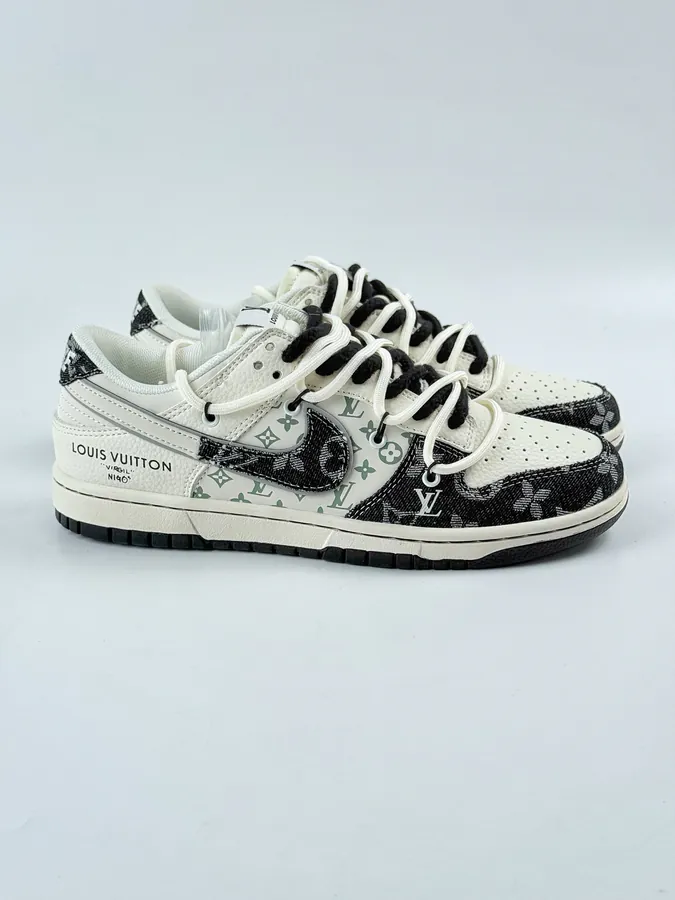 Nike SB Dunk Low x Louis Vuitton Black White Straps