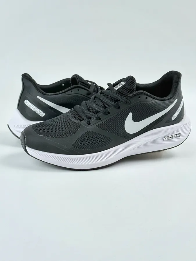 Nike Zoom WINFLO 7X 3M Lightweight Running Shoes