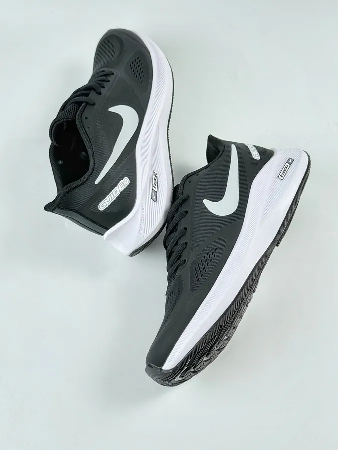 Nike Zoom WINFLO 7X 3M Lightweight Running Shoes