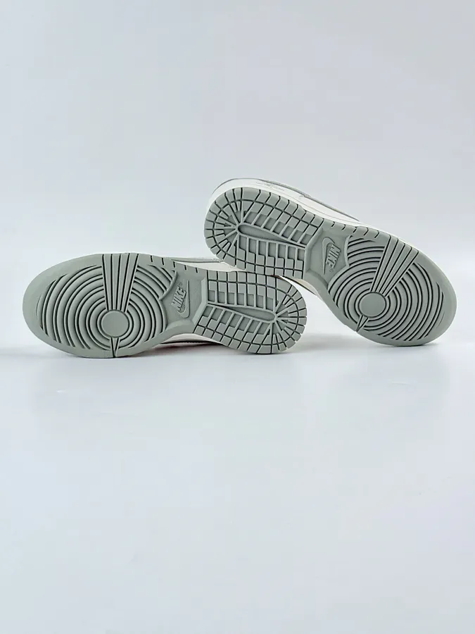 Nike SB Dunk Low White Green