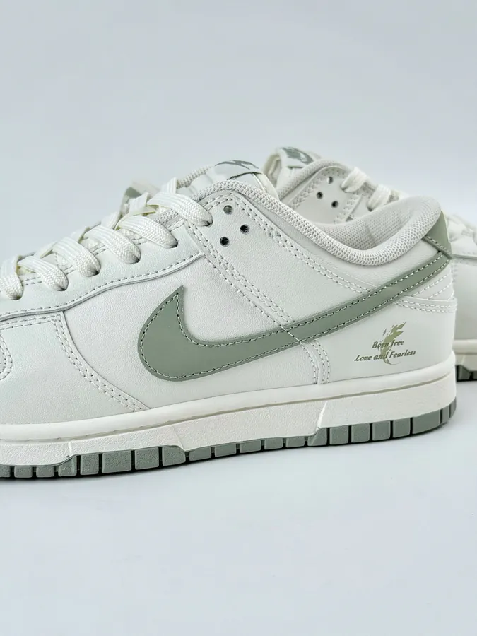 Nike SB Dunk Low White Green