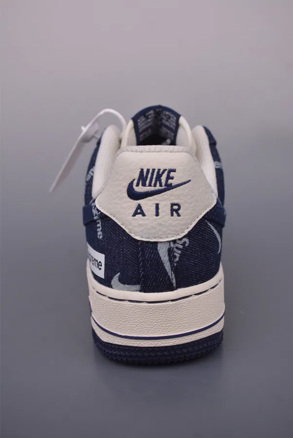 Nike Air Force 1 Low Supreme Authentic Style, Original Box