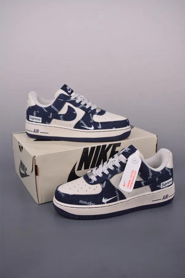 Nike Air Force 1 Low Supreme Authentic Style, Original Box