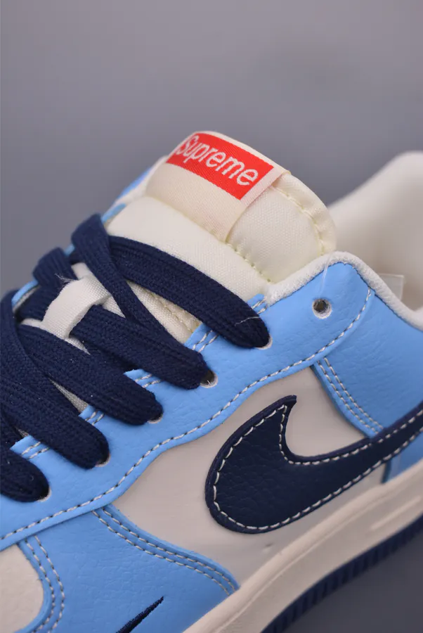 Nike Air Force 1 Low Supreme Authentic Style, Exclusive Edition