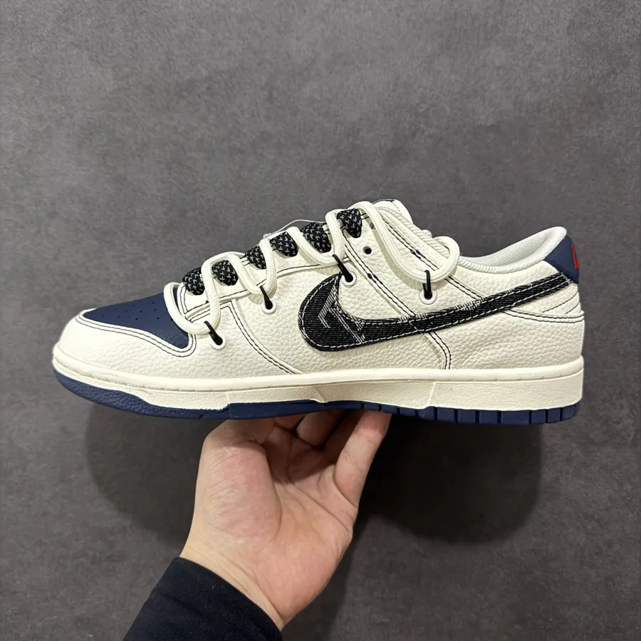 Nike SB Dunk Low LV Custom Edition Sneaker
