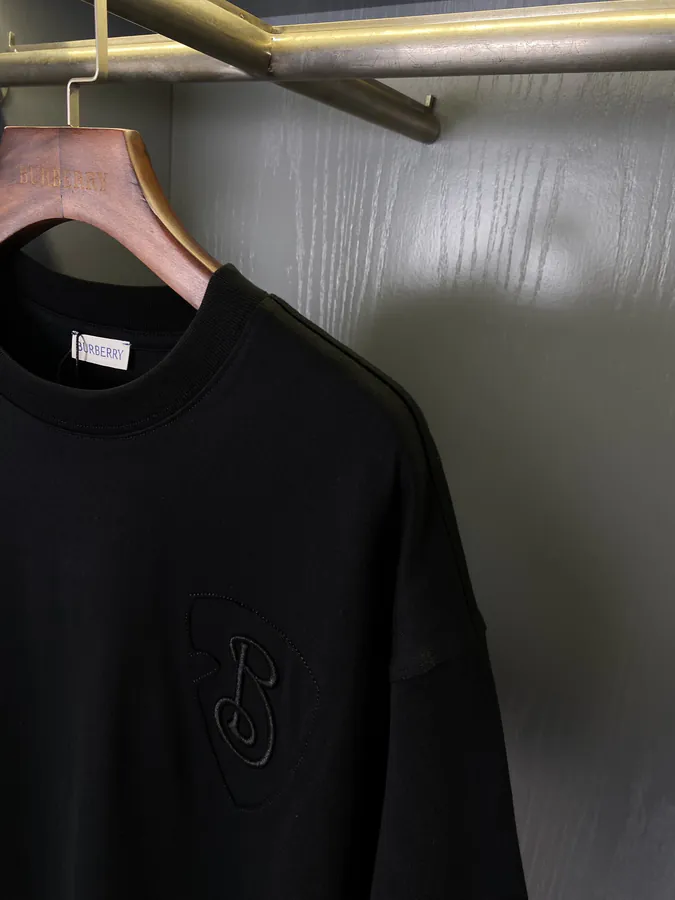 Burberry B Shape Shield Embroidery Round Neck Short Sleeve