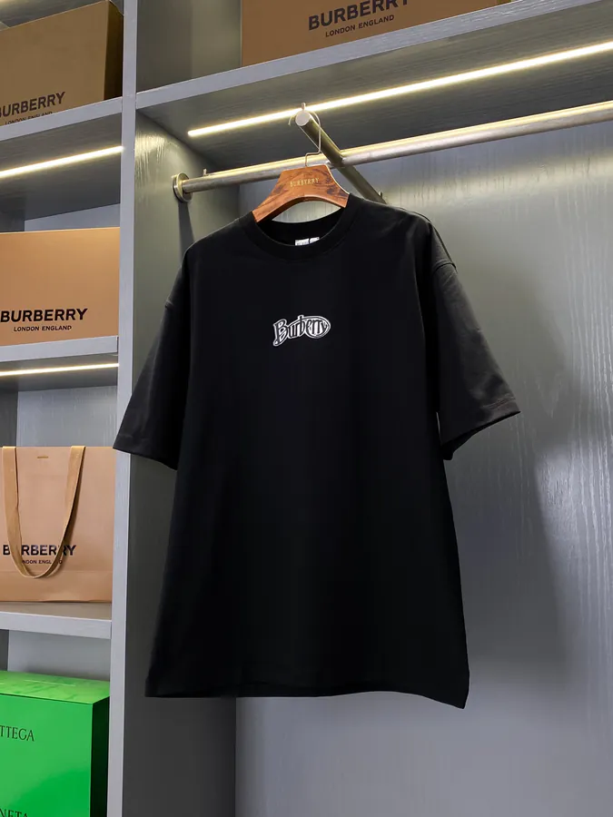 Burberry Logo Print Cotton T Shirt Classic Fit