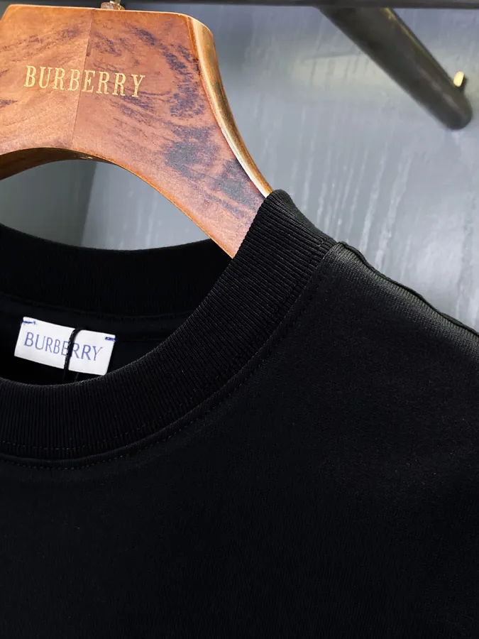 Burberry Logo Print Cotton T Shirt Classic Fit