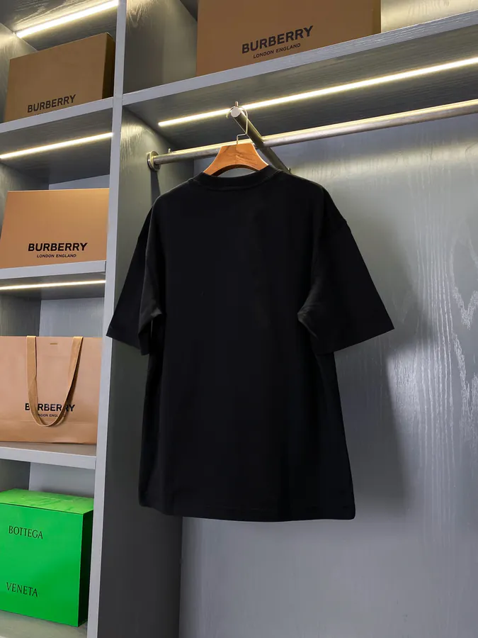 Burberry Logo Print Cotton T Shirt Classic Fit