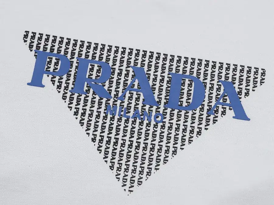 PRADA Triangle立体胶印工艺Short Sleeve