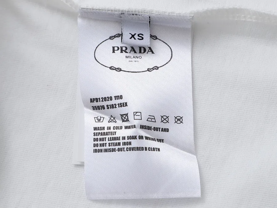 PRADA Triangle立体胶印工艺Short Sleeve
