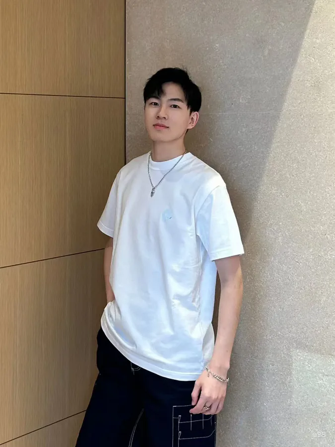 Diamond 2025 Autumn Collection Reflective Print T Shirt